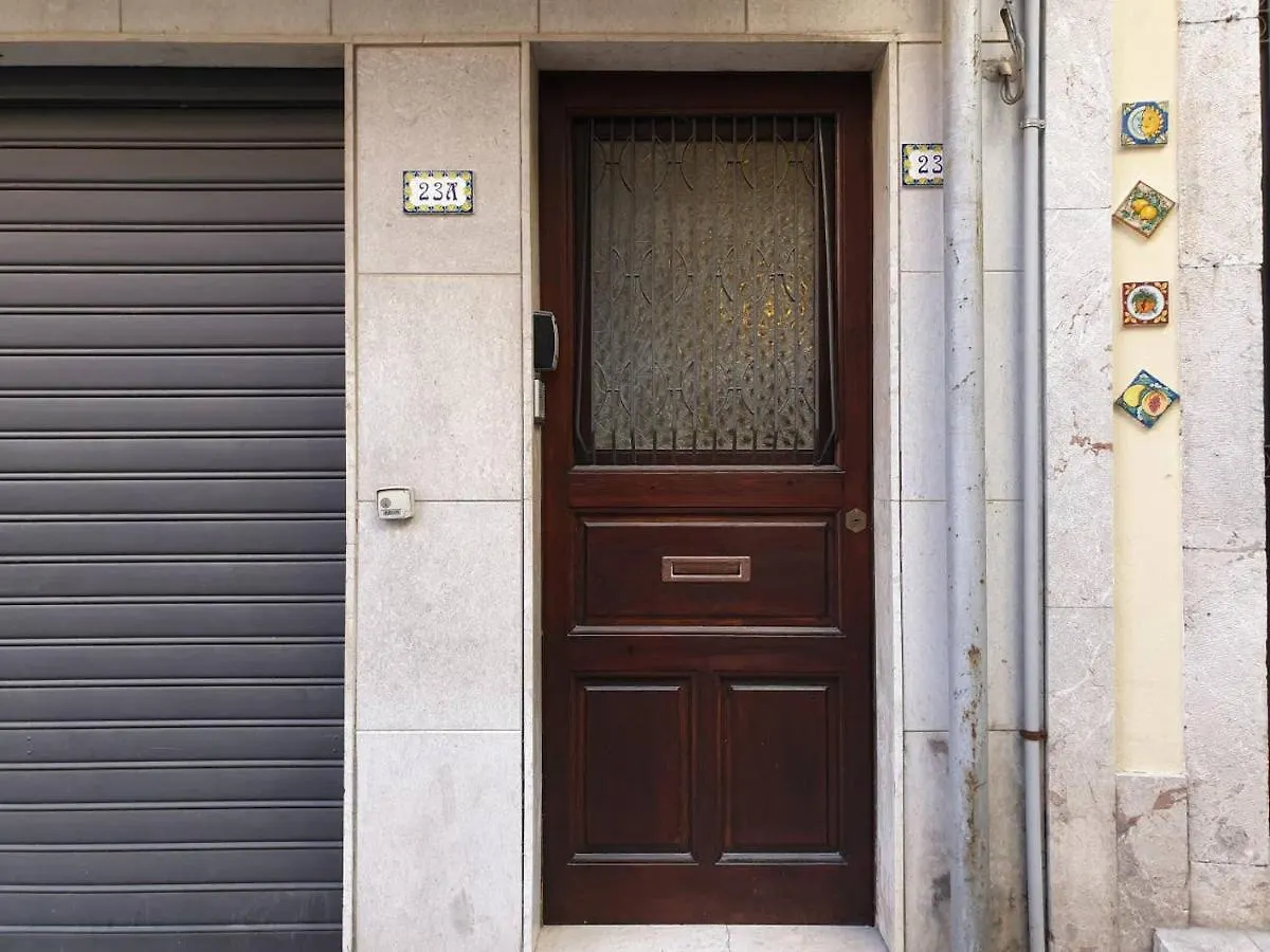 דירות טאורמינה Casa Teresa איטליה
